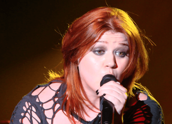 Kelly Clarkson (American singer-songwriter)