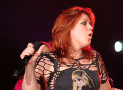 Kelly Clarkson (American singer)