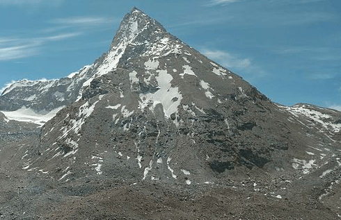 Reo Purgyil Peak