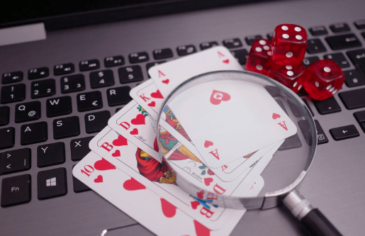Play live casino games