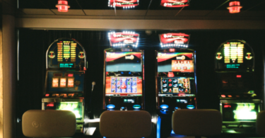 How Much Money Should You Put Into A Slot Machine
